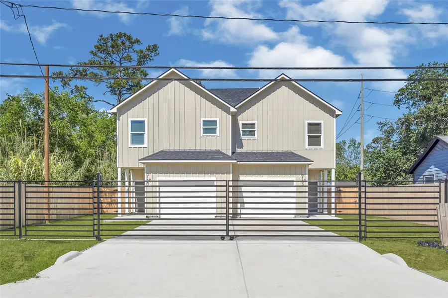 9101 Grady Street #A / B, Houston, TX 77016 - #2