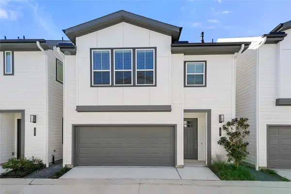 16 Fulton Row Lane, Houston, TX 77076