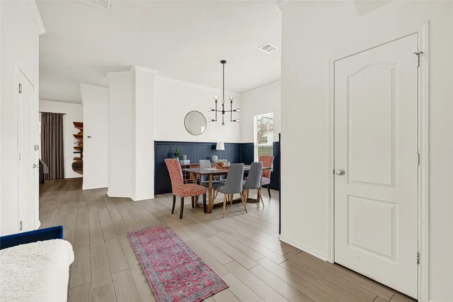 2602 Shady Acres Court, Houston, TX 77008 - Image #3