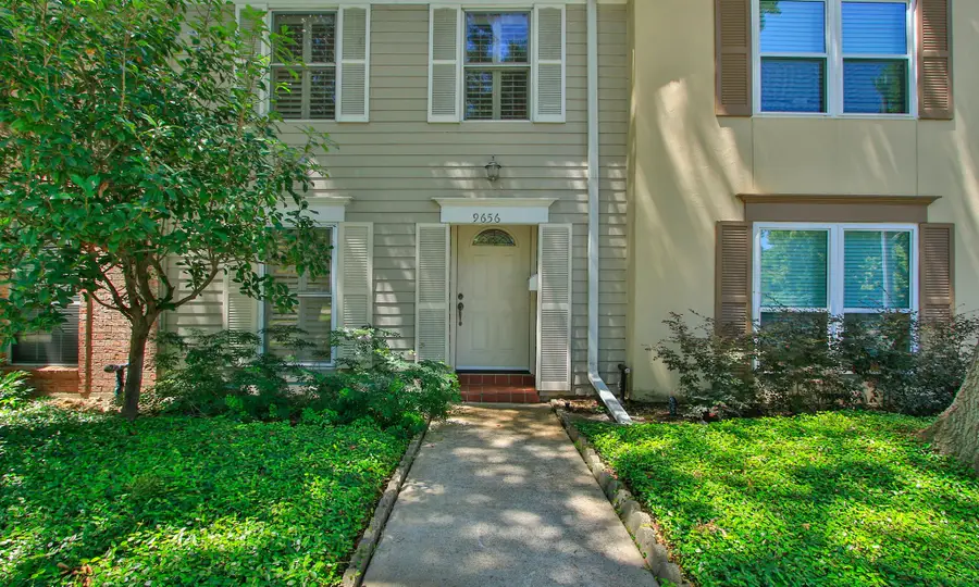 9656 Westview Drive #8, Houston, TX 77055 - #3