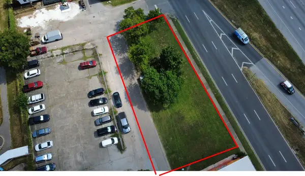 0 North Freeway, Houston, TX 77009