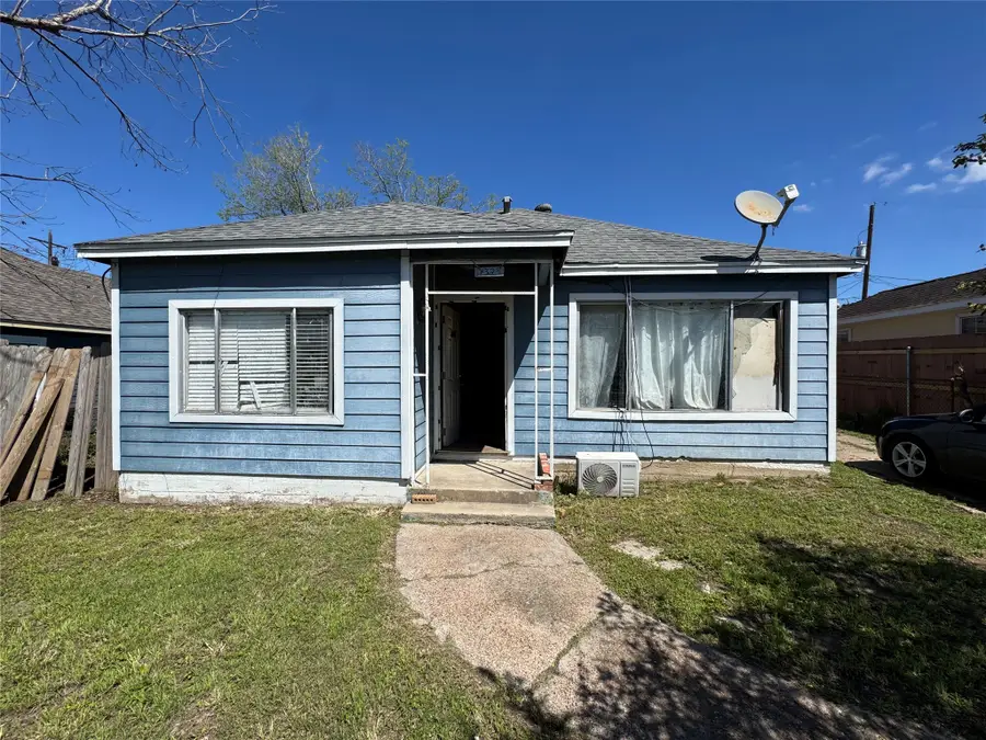 7323 Dallas Street, Houston, TX 77011 - #2