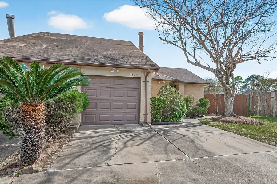 16617 Monte Carlo Court, Houston, TX 77053 - Image #3