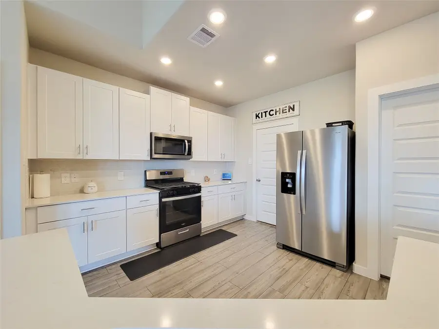 10843 Bodie Hills Drive, Rosharon, TX 77583 - #3