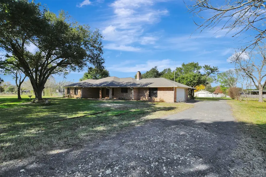 1523 E Morris Street E, Madisonville, TX 77864 - Image #2