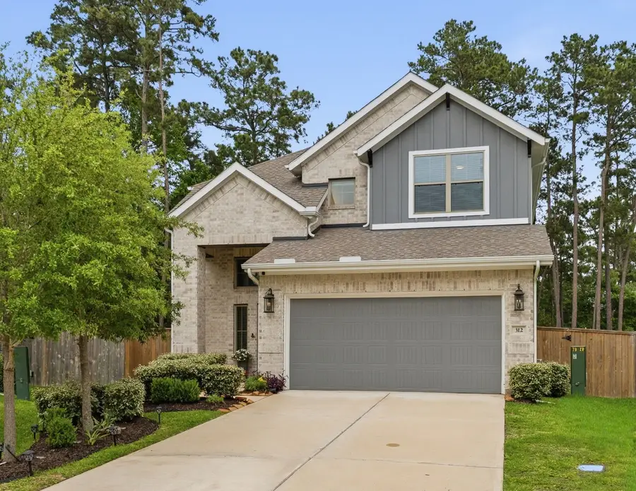 312 Mullins Court, Montgomery, TX 77316 - #2