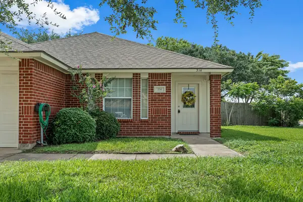314 Rouen Drive, Port Lavaca, TX 77979