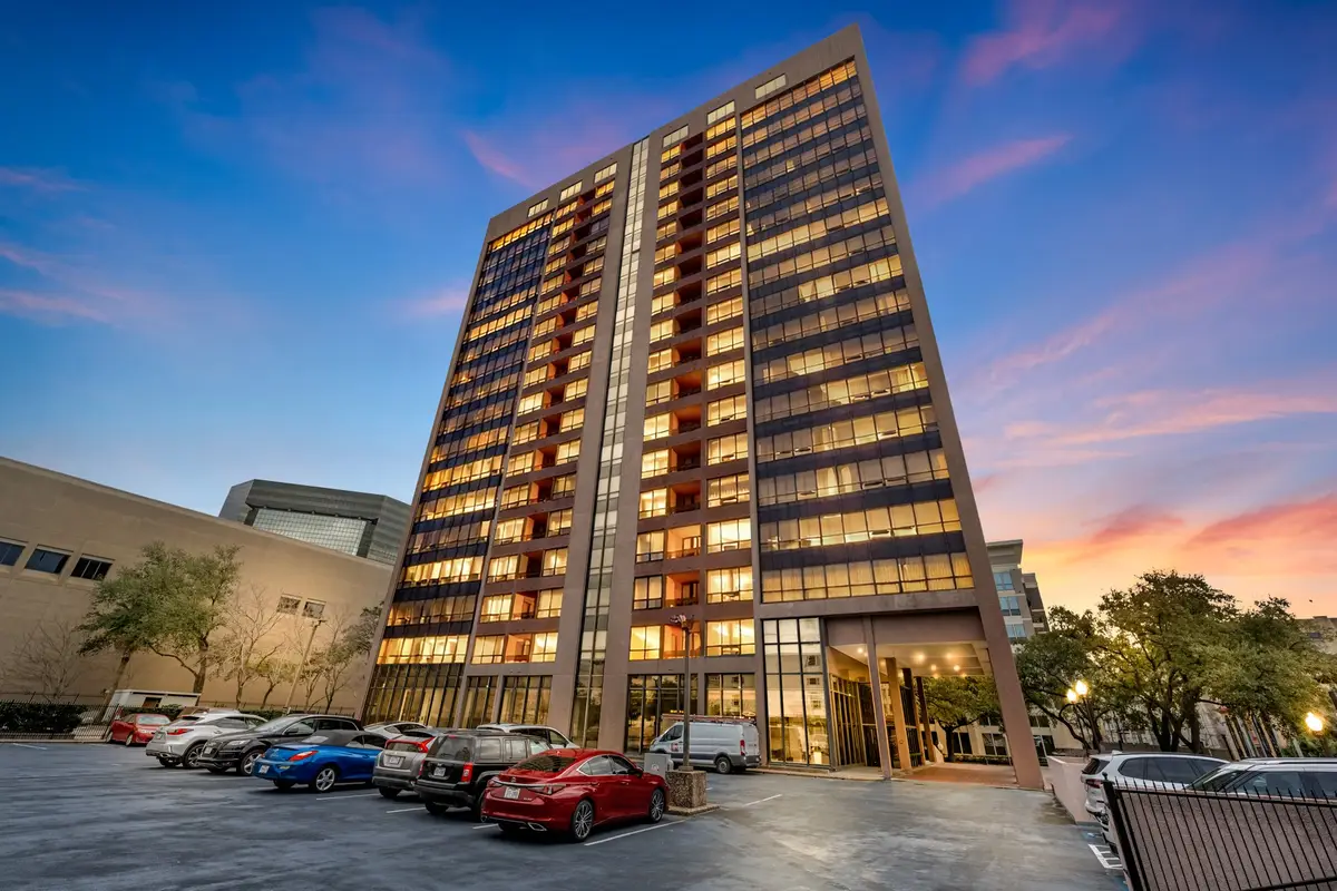 5150 Hidalgo Street #202, Houston, TX 77056 - #1