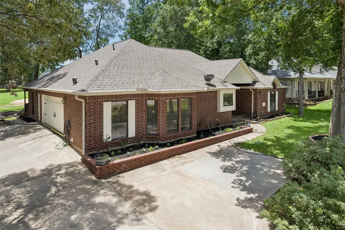 154 Seven Coves Drive, Conroe, TX 77304 - #1