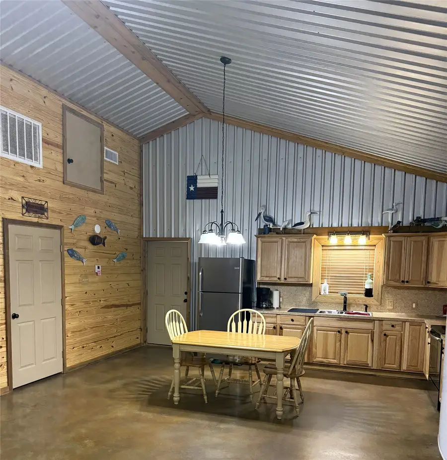 582 Peach Street, Matagorda, TX 77457 - #3