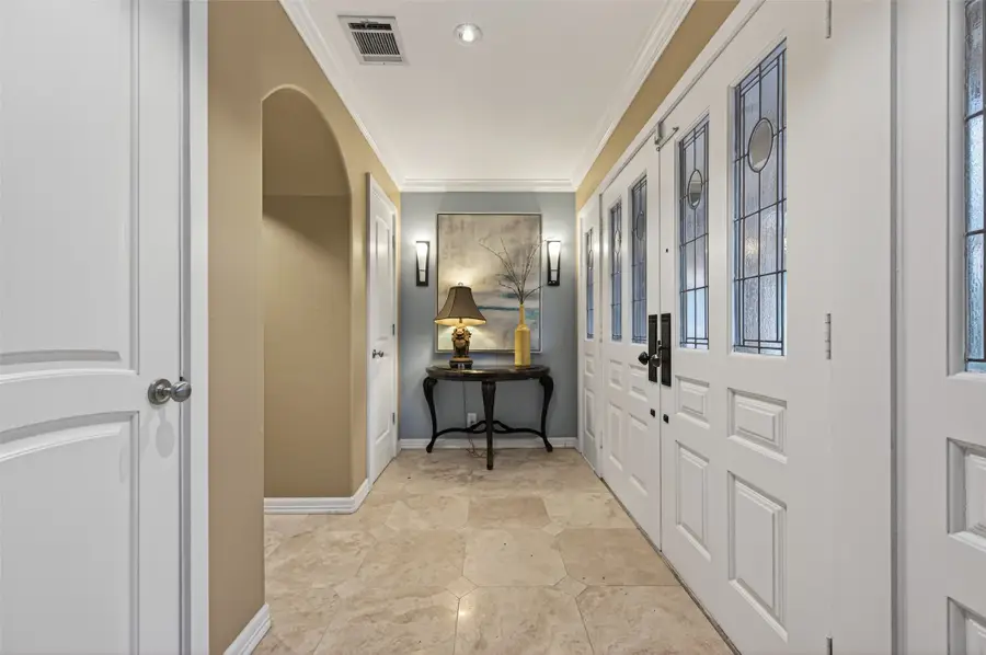 10034 Meadow Lake Lane, Houston, TX 77042 - Image #3