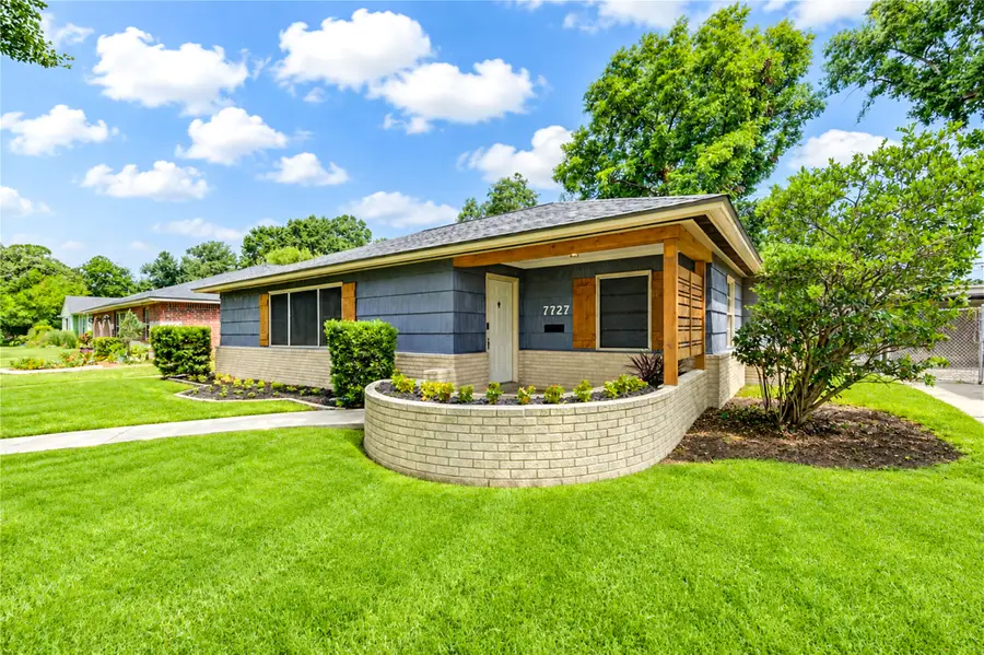 7727 Oak Vista Street, Houston, TX 77087 - #2