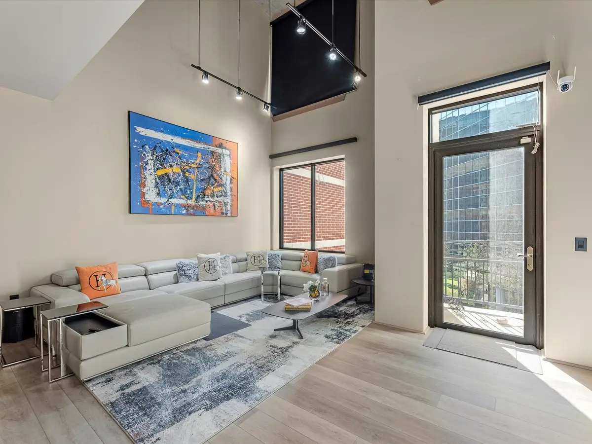 5005 Hidalgo Street Street #613, Houston, TX 77056 - #1