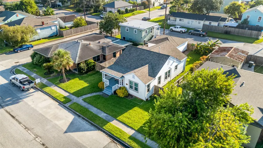 1309 Milam Drive, Galveston, TX 77551 - #2