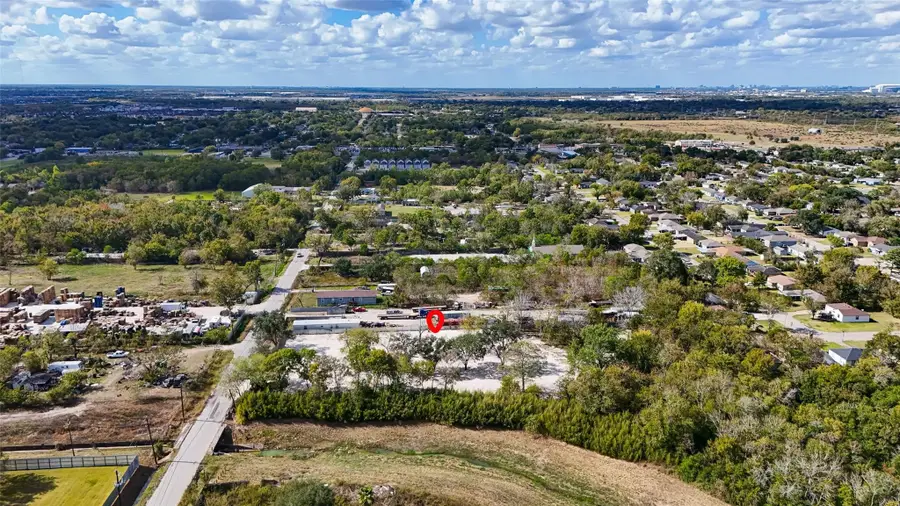 5033 S Acres Drive, Houston, TX 77048 - Image #2