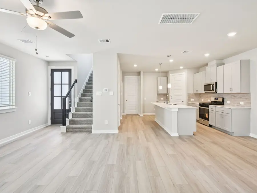 627 Sand Dollar Drive, Kemah, TX 77565 - #2