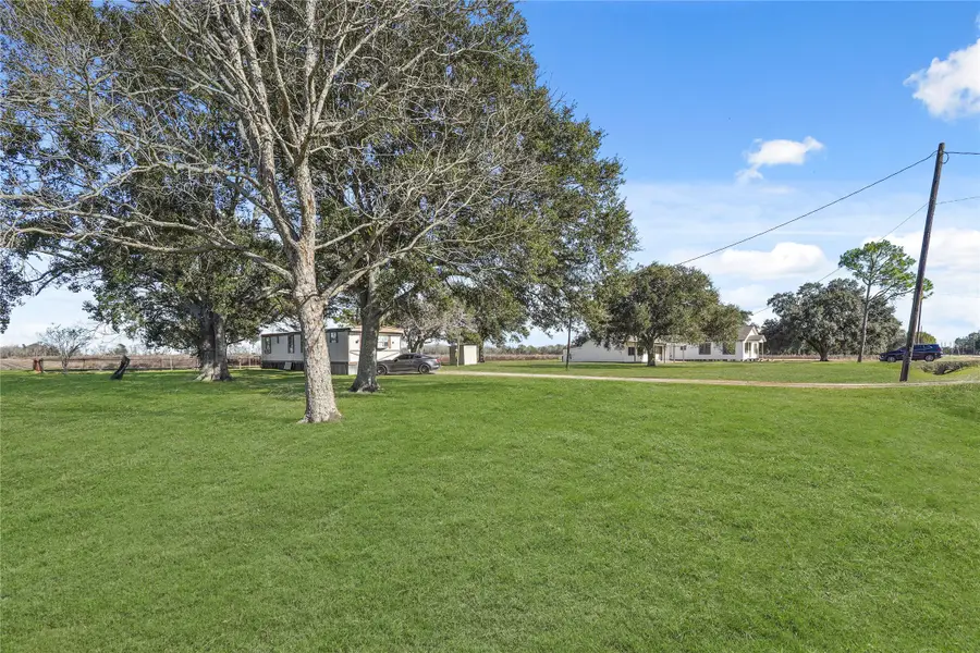 6407 Pleak Road, Richmond, TX 77469 - Image #3