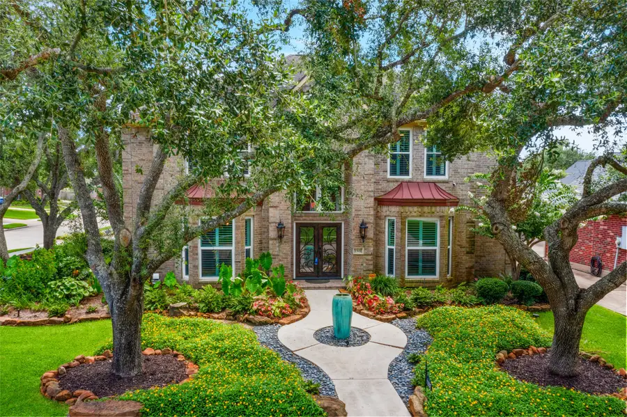 1302 Birch Street, Pearland, TX 77581 - #2