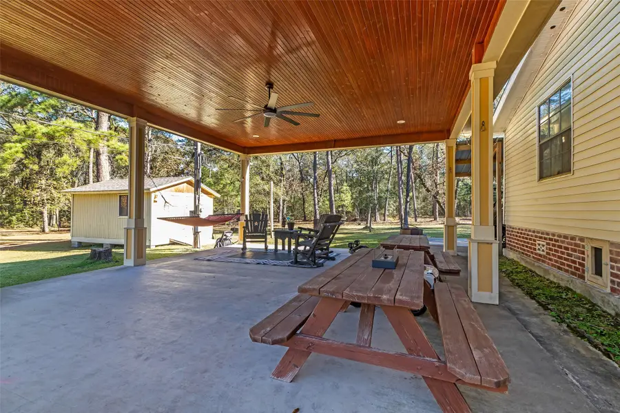 45 Oak Glen, Huntsville, TX 77320 - Image #2