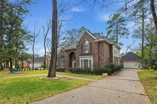 108 Inverness Drive, Conroe, TX 77356 - Image #2