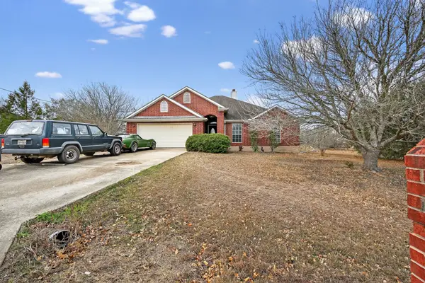 116 Creek Ridge Drive, Bastrop, TX 78602