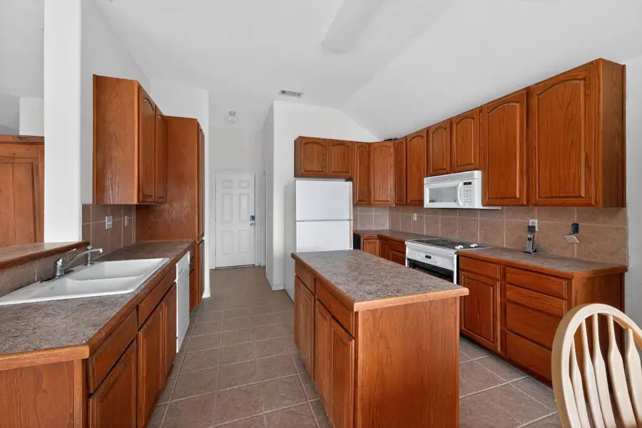 116 Creek Ridge Drive, Bastrop, TX 78602 - #3