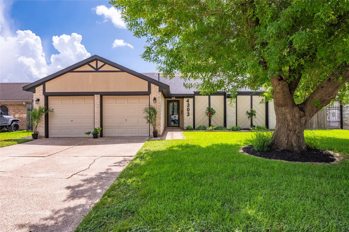 4303 Seneca Street, Pasadena, TX 77504 - #1