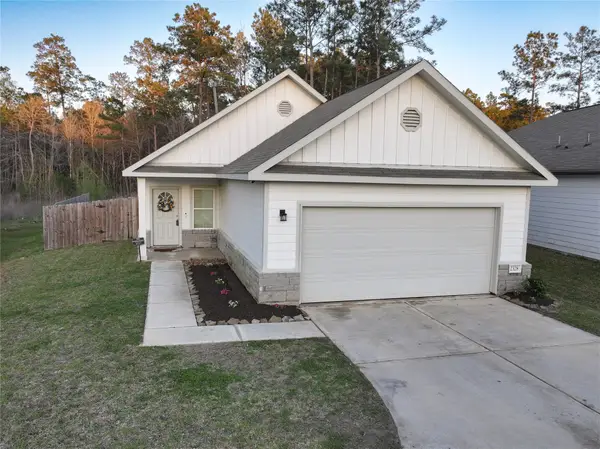 2328 Cedar Crossing Drive, Conroe, TX 77306