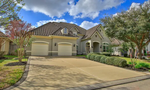 15723 Lake Iris Drive, Houston, TX 77070