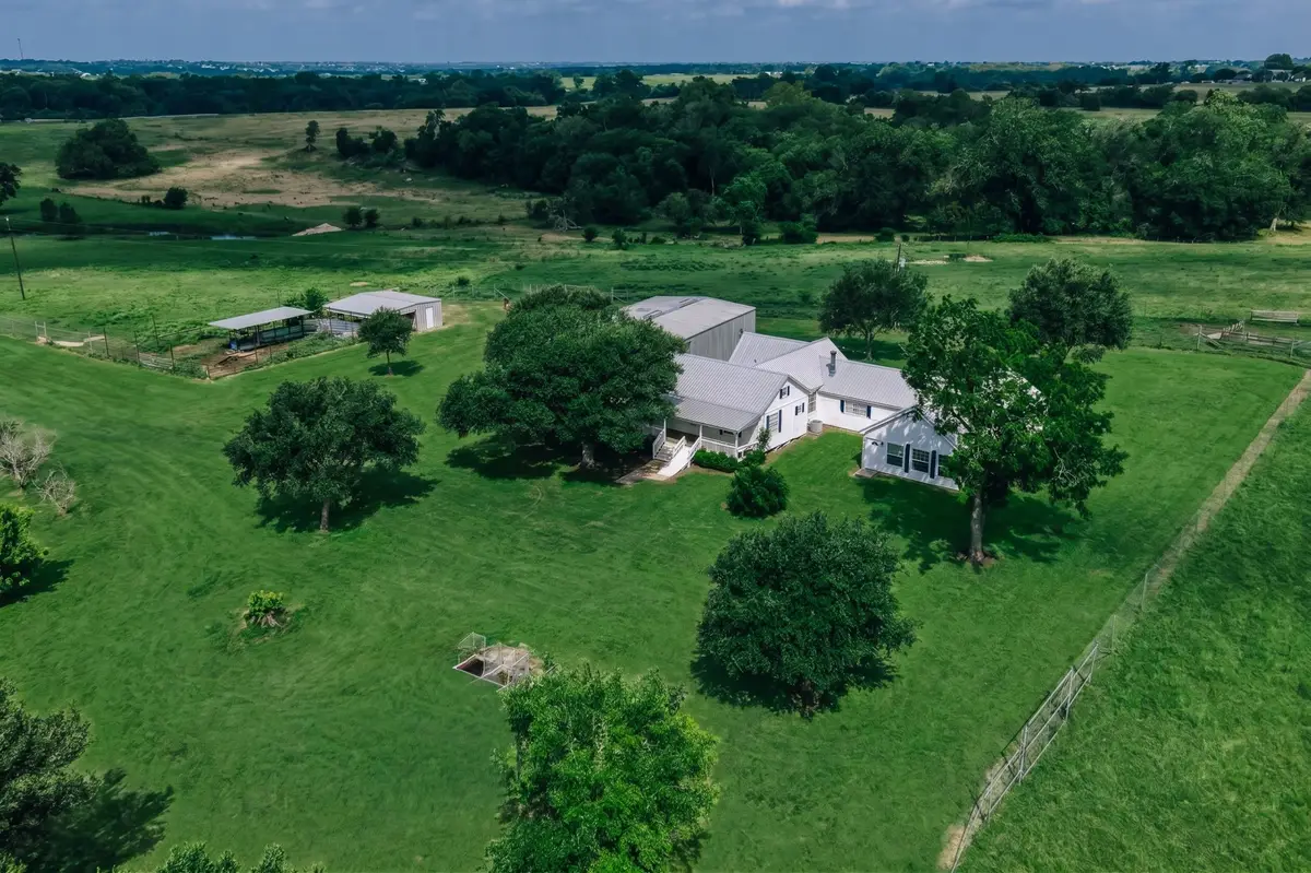 2734 Blue Hole Road, Bleiblerville, TX 78931 - #1