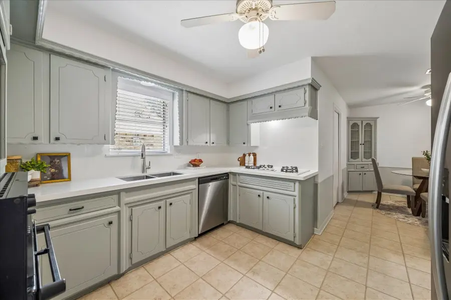 11423 Valley Spring Drive, Houston, TX 77043 - #3