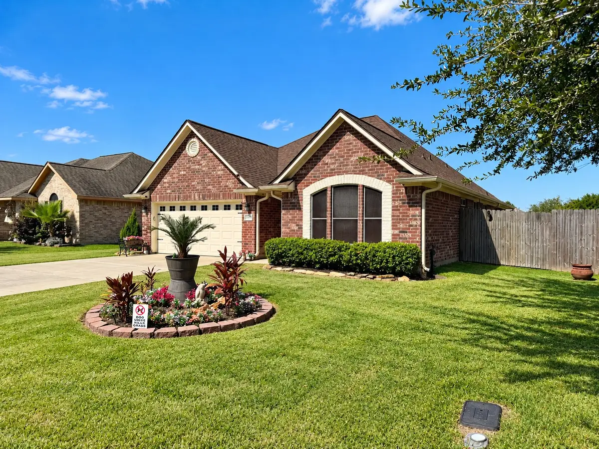 11818 Old Spanish Trail, Santa Fe, TX 77510 - #1