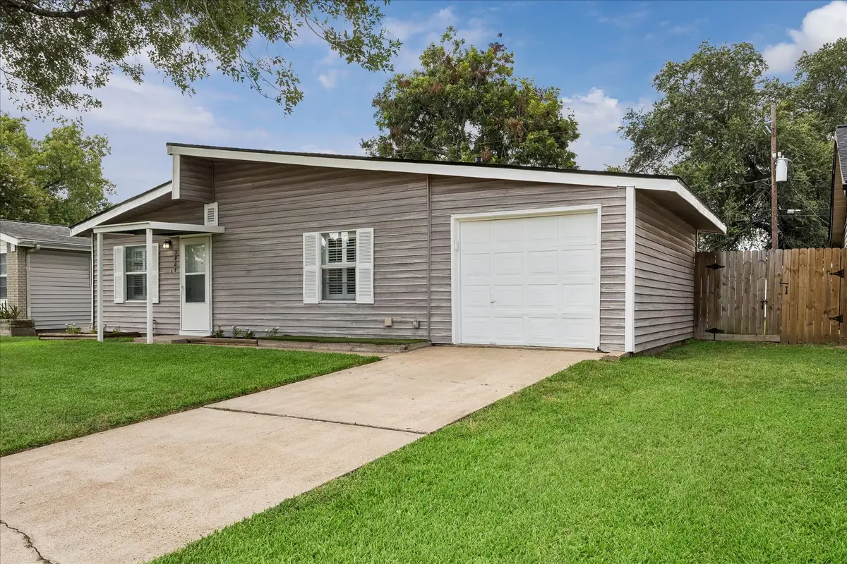3807 Ramsey Drive, Pasadena, TX 77503 - #1