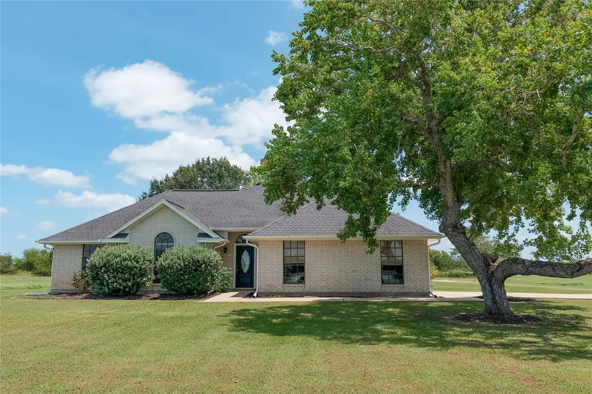 799 County Road 304, Edna, TX 77957 - #1