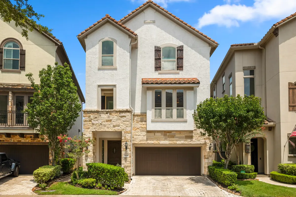 914 Old Oyster Trail, Sugar Land, TX 77478 - #1