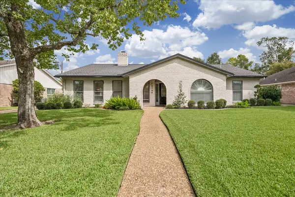 10706 Sugar Hill Drive, Houston, TX 77042