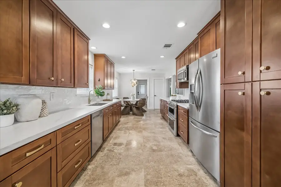 10706 Sugar Hill Drive, Houston, TX 77042 - #3