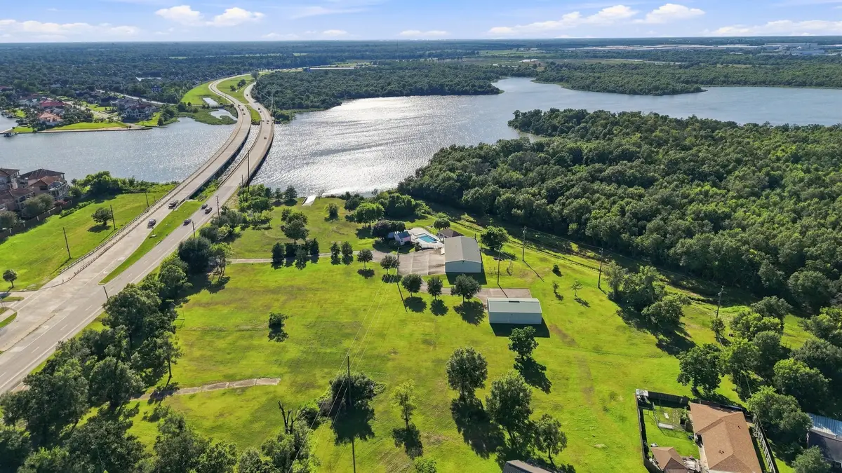 2904 Red Bluff Road, Seabrook, TX 77586 - #1