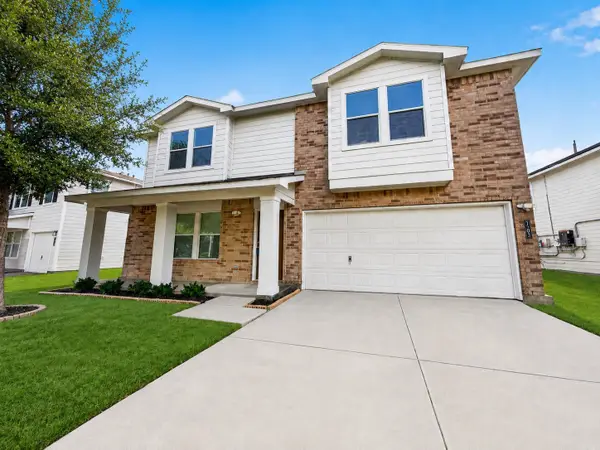 7703 Greenwood Point Drive, Cypress, TX 77433