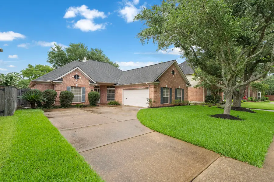 7319 Emerald Glen Drive, Sugar Land, TX 77479 - #2