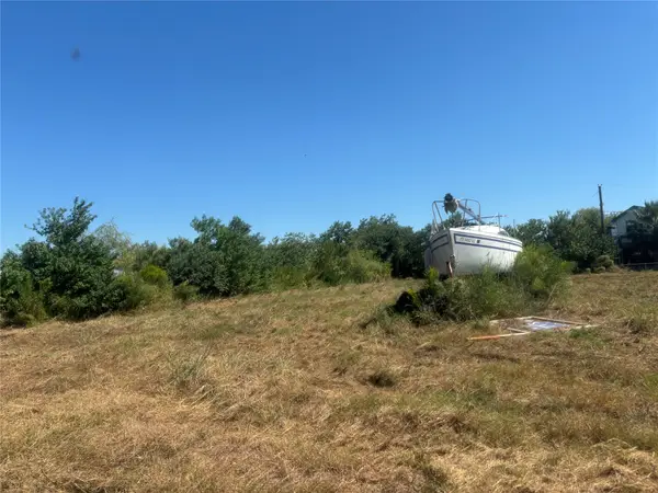 2250 Avenue L, San Leon, TX 77539