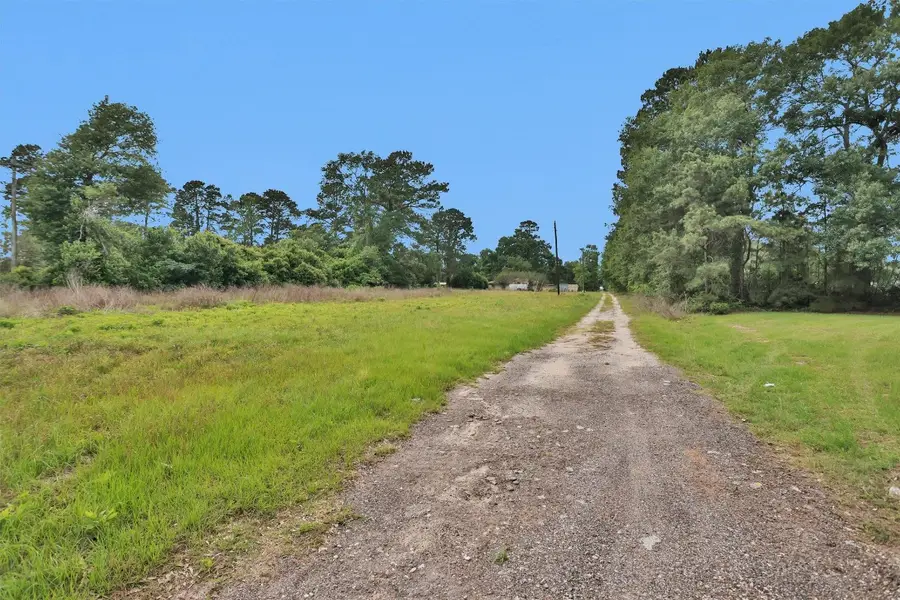 15635 Highway 105 East, Conroe, TX 77306 - #2