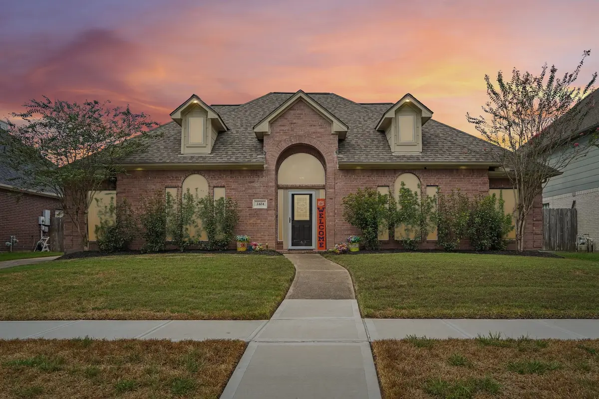 2424 Piney Woods Drive, Pearland, TX 77581 - #1
