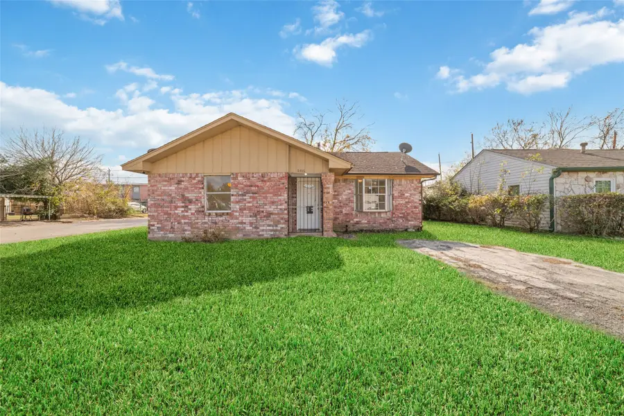 8446 Norvic Street, Houston, TX 77029 - Image #2