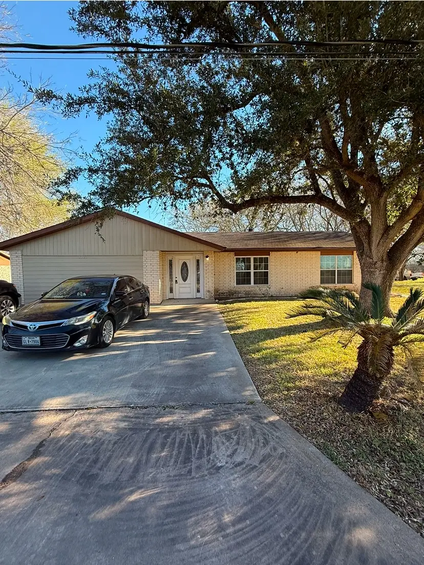 3715 Cline Rd, Wharton, TX 77488 - #1