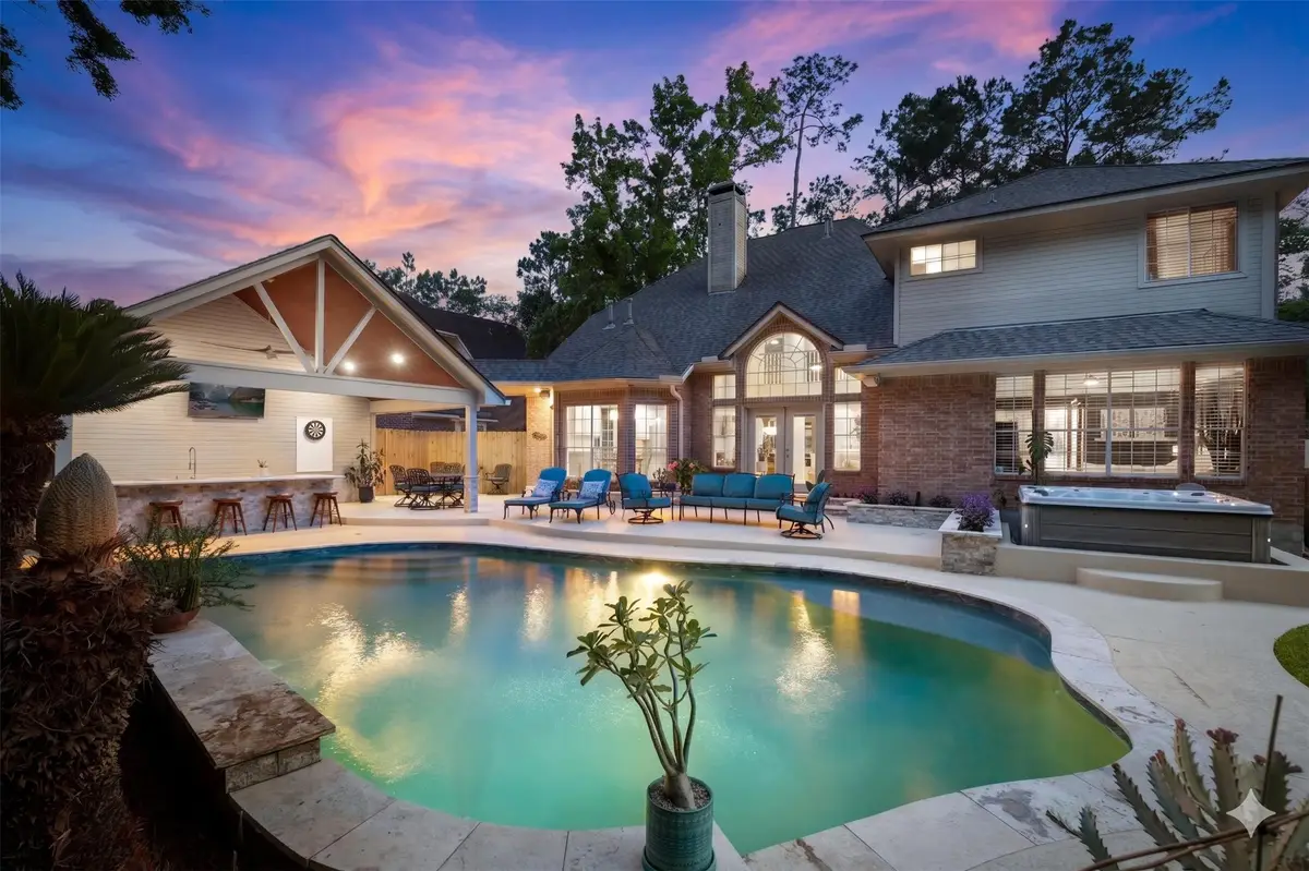 34 Lost Pond Circle, The Woodlands, TX 77381 - #1