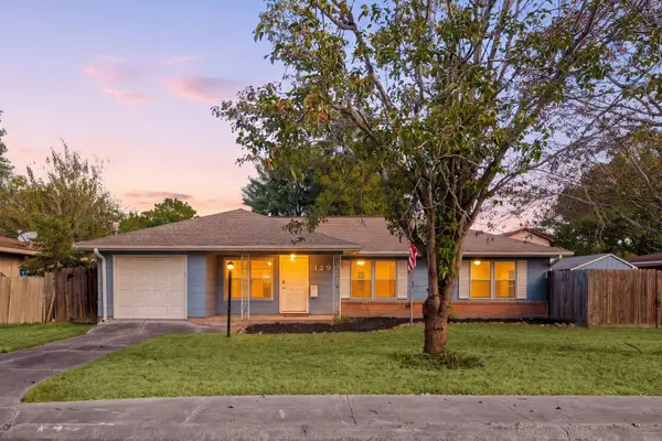 129 E 5th Street, Deer Park, TX 77536