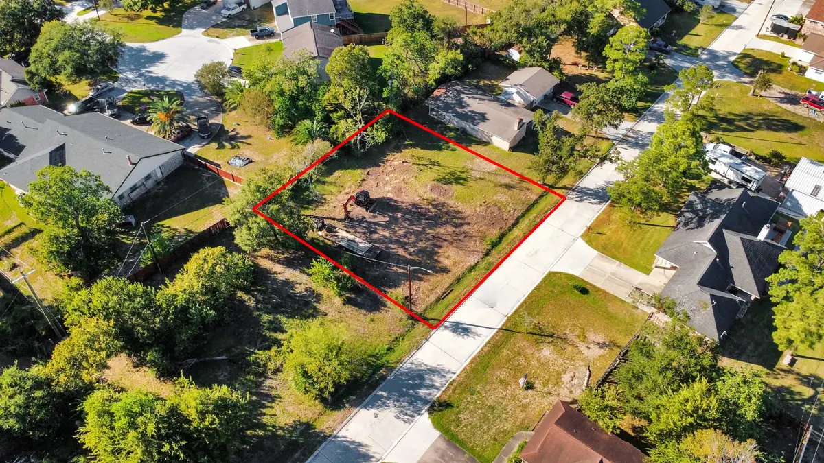 3122 & 3124 Carlisle Street, La Porte, TX 77571 - #1