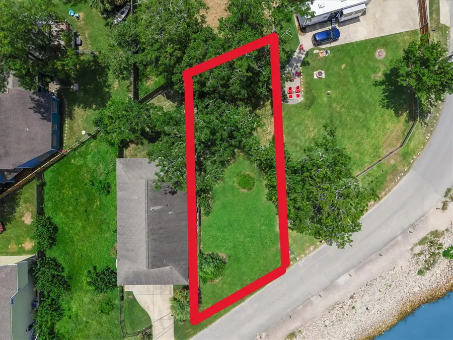 4306 Boulevard Street, Bacliff, TX 77518 - #2
