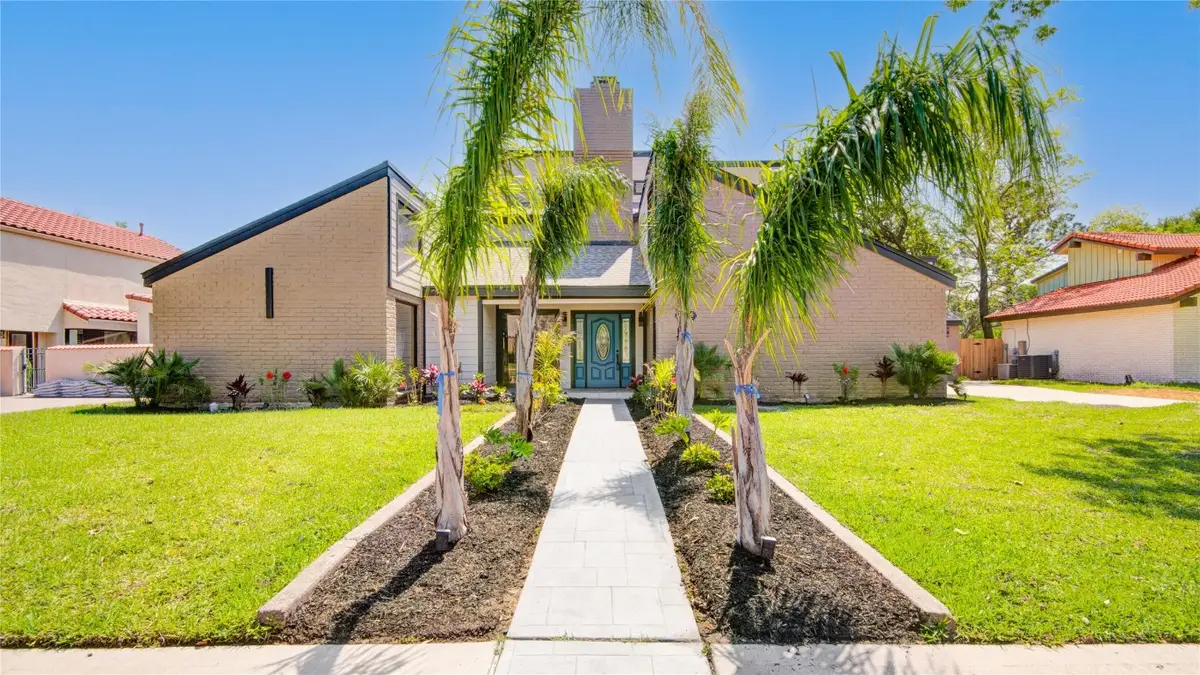 16406 Brook Forest Drive, Houston, TX 77059 - #1